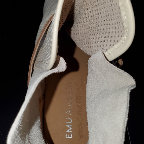 ⬇️🍾🤍EMU Australia Women's Lorne Booties - Picture 13 of 16